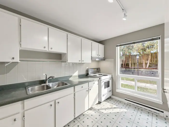 Main floor photo of 404-15 Liszt Gate, North York